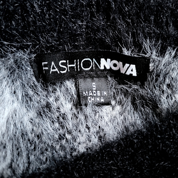 Fashion Nova Women's Houndstooth Mini Skirt Black White Size Small Black White - Picture 7 of 8